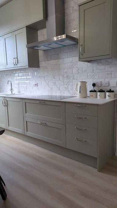 Entire Home In York City 외부 사진